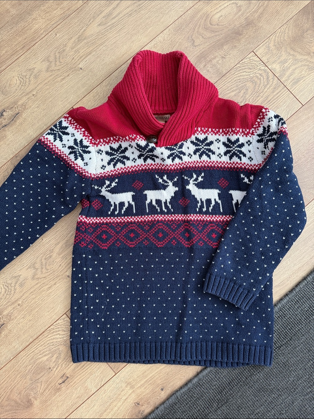 British Khaki Red Shawl-Collar Sweater